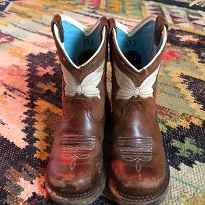 4LR Ariat boot